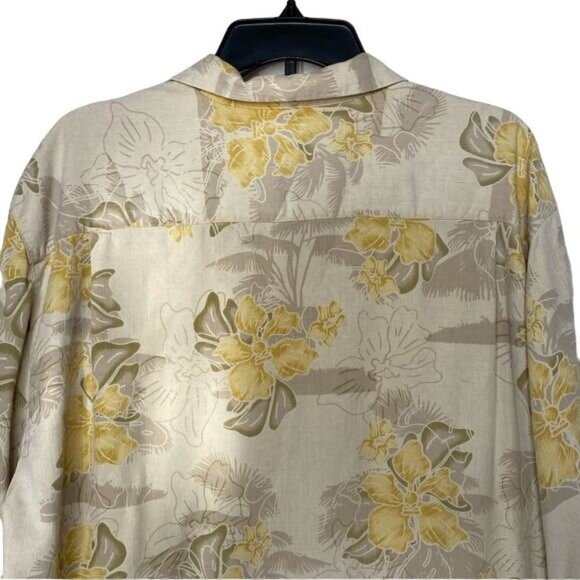 Vintage Tommy Bahama Hawaiian Style Button Down Yellow Floral Shirt Size XL - Picture 9 of 11